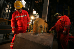 Inspection of rodded anodes.